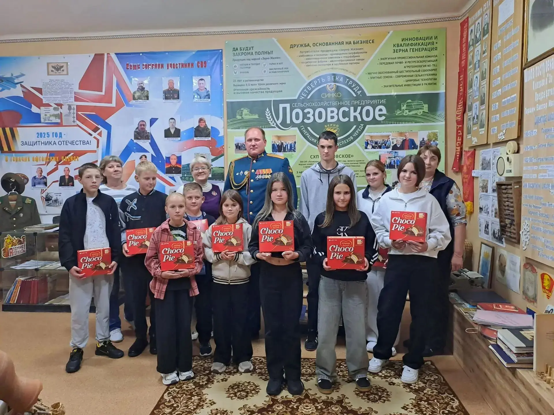 В Лозовской школе  состоялся  не обычный классный час, а «Классная встреча» с человеком...