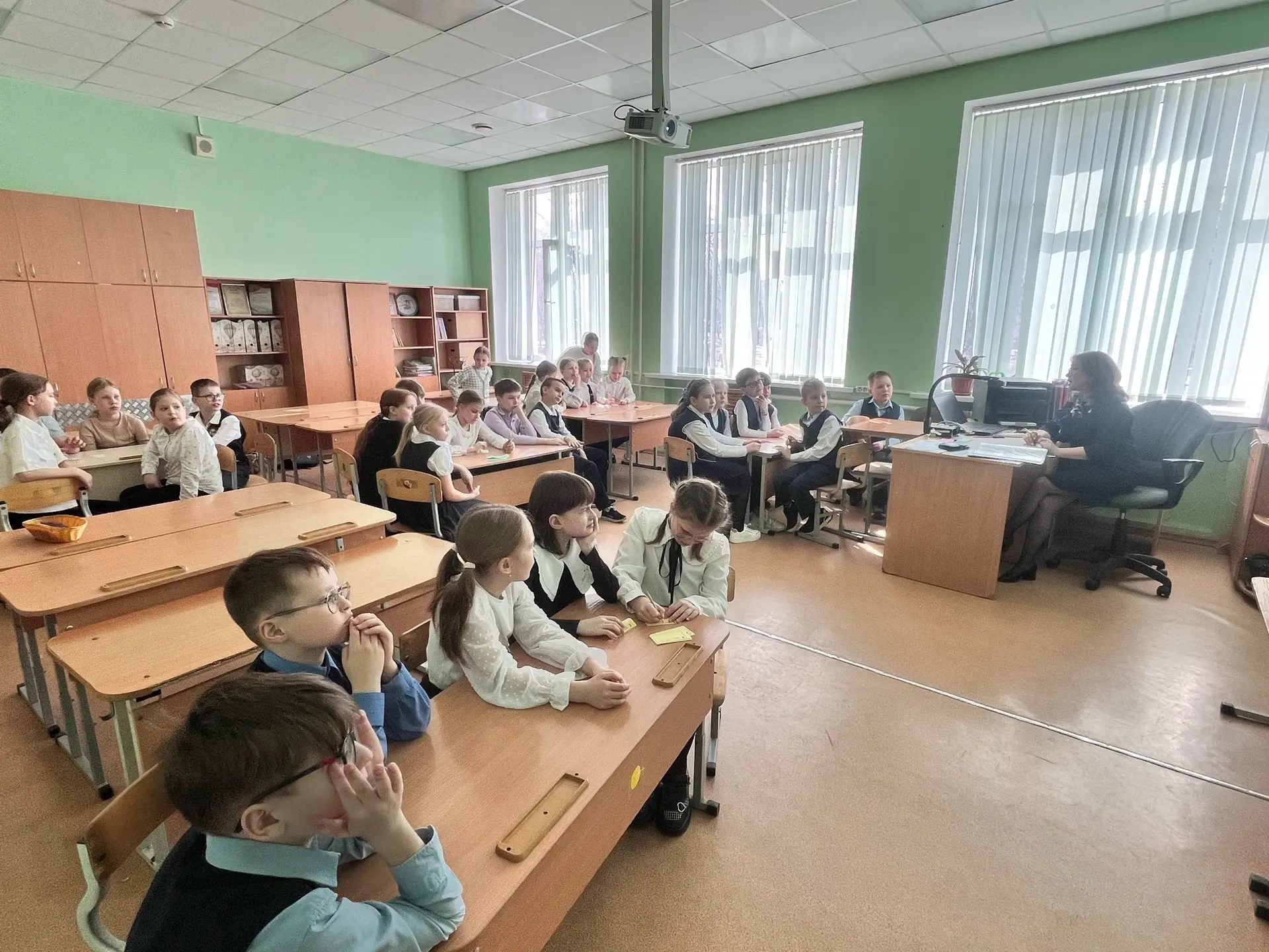 👏🏼Поздравляем победителей интеллектуального турнира среди третьих классов! ☝🏼Приятно видеть такую пл