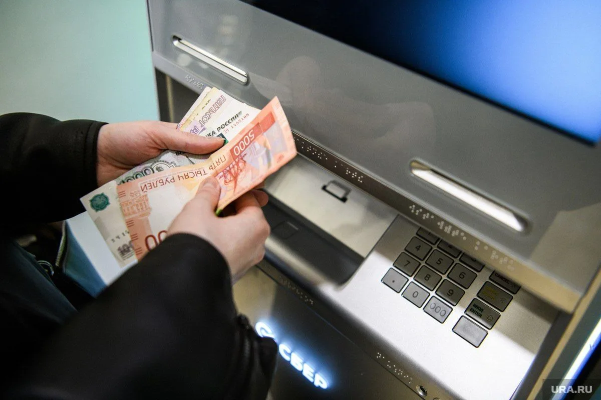 🤑 Деньги на цветном принтере напечатал юный "стартапер" из ХМАО

"Гений" финансовой сферы устроил д