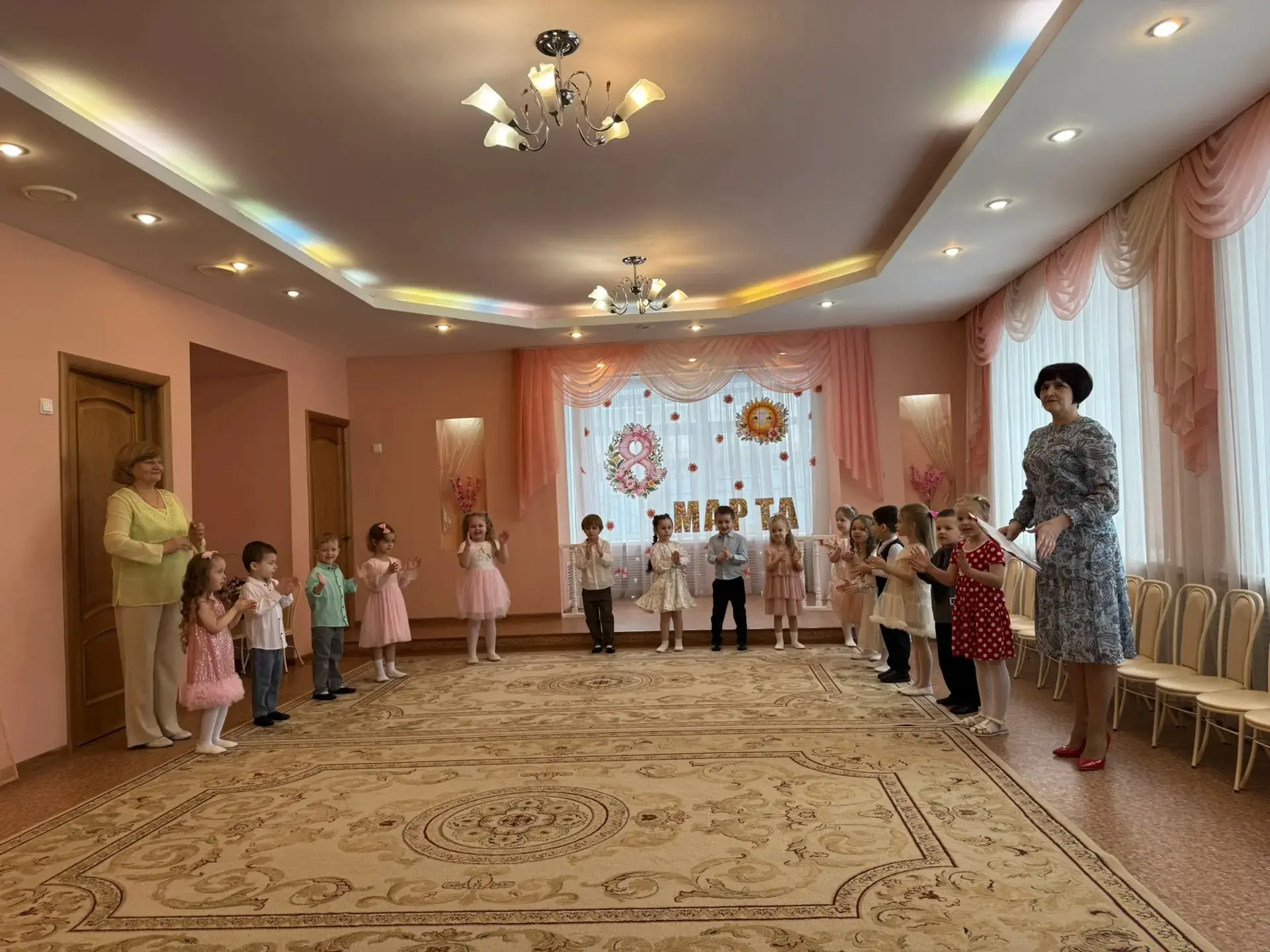 Наступила долгожданная весна. А в начале марта мы отмечаем самый весенний, самый нежный...