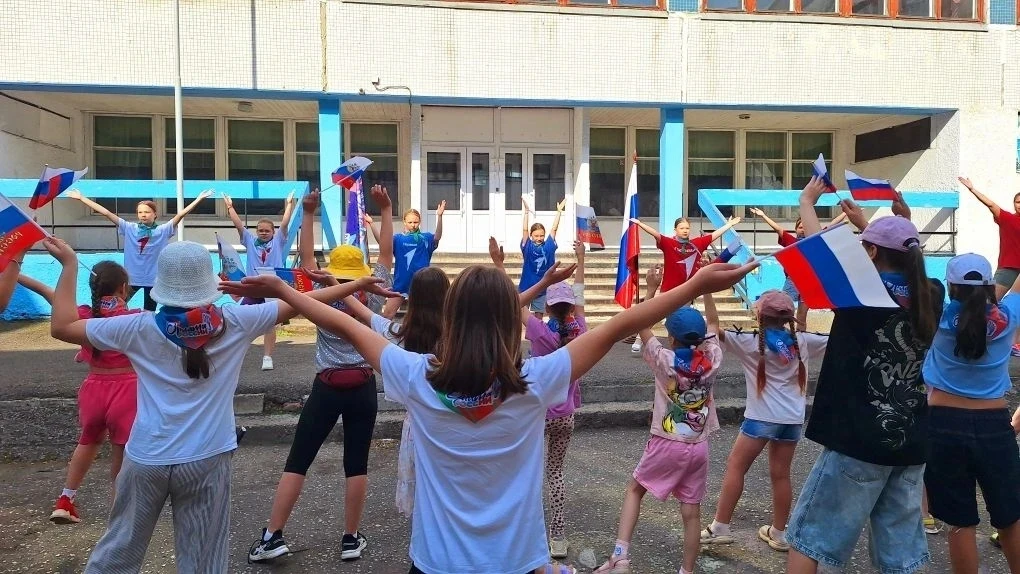 🌞🌞🌞 9-й день в пришкольном лагере «Орлята России» прошёл под девизом «Расскажи о главном!» 🌟☝️

