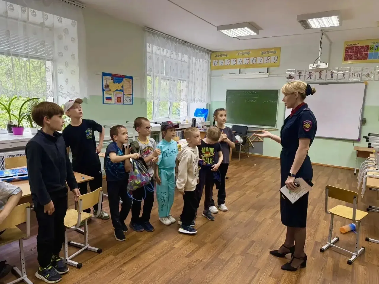 #Профилактика #ПДД #Юность 
Сегодня на базе летнего спортивно-оздоровительного лагеря «Юность» состо