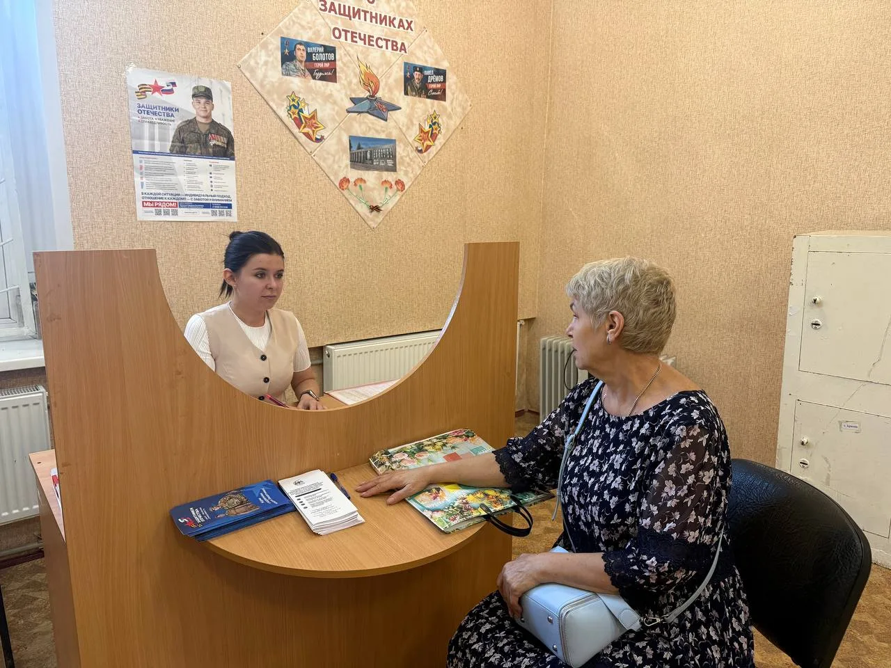 В Стаханове прошел выездной прием Госюрбюро ЛНР

17 июня 2026 года ведущий специалист обособленного 