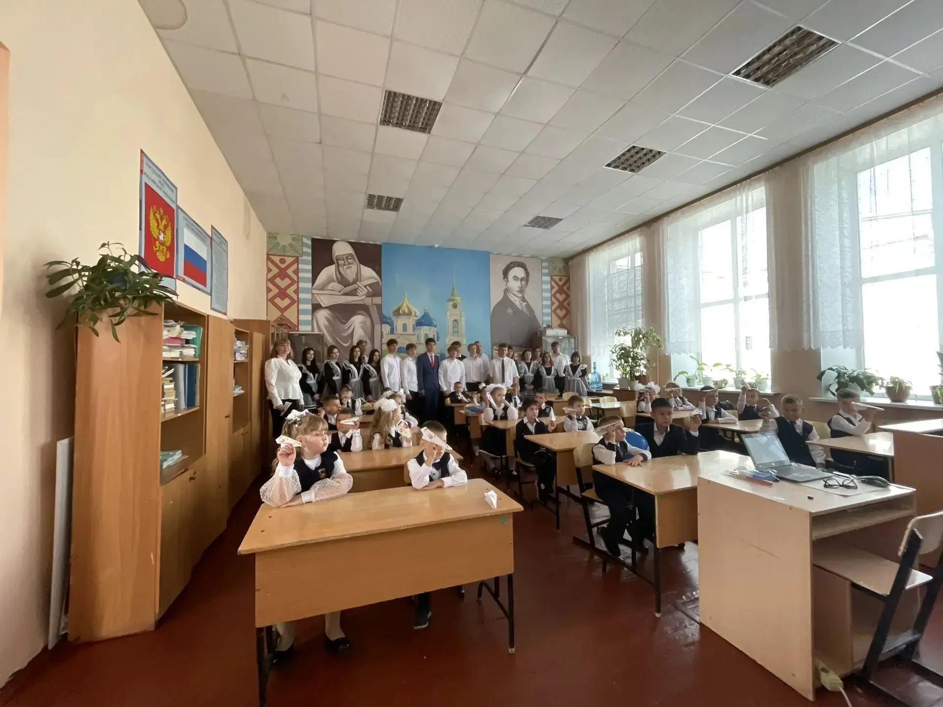 Акция «Самолётик будущего»: традиция, которая объединяет поколения. ✈️🤗