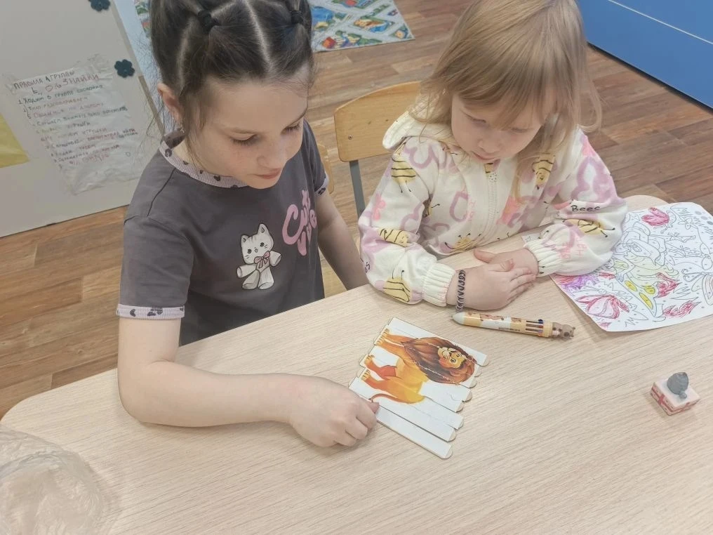 💥ЖИЗНЬ ДЕТСКОГО САДА ✨ Маленькая изобретательница! ✨  В дошкольной группе "Знайки"  произошло интере