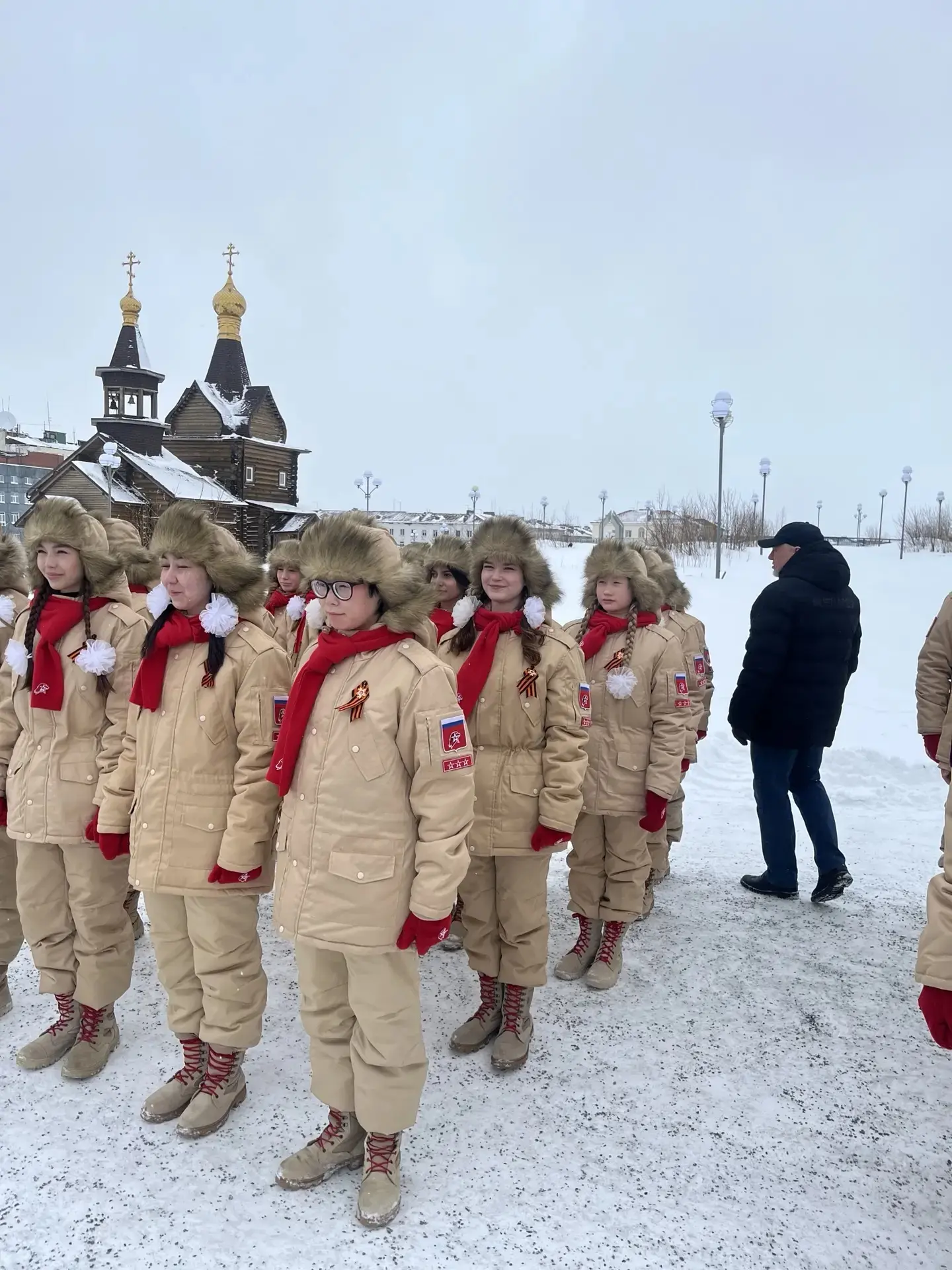 С огромной гордостью сообщаем: наши юнармейцы — Евдокимова Алиса, Сипалов Дмитрий, Токо...