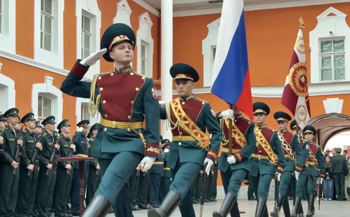 Сегодня принял участие в церемонии принятия присяги первокурсниками Военной ордена Жуко...