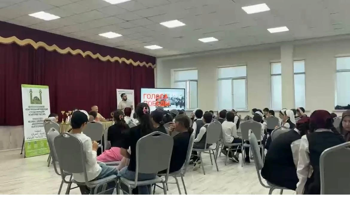 Наши ребята приняли участие в республиканском фестивале интеллектуальных игр «Брейн-рин...