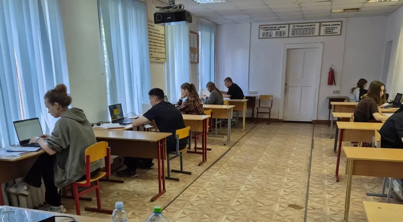 ФИНИШНАЯ ПРЯМАЯ! Демонстрационный экзамен по специальности 38.02.04 «Коммерция» позади!
Вот и прозве