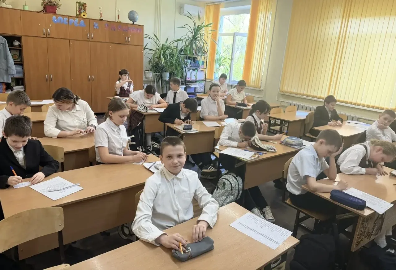 🧠✨ В рамках «Недели психологии» с учащимися начальных классов было проведено игровое занятие «Волшеб