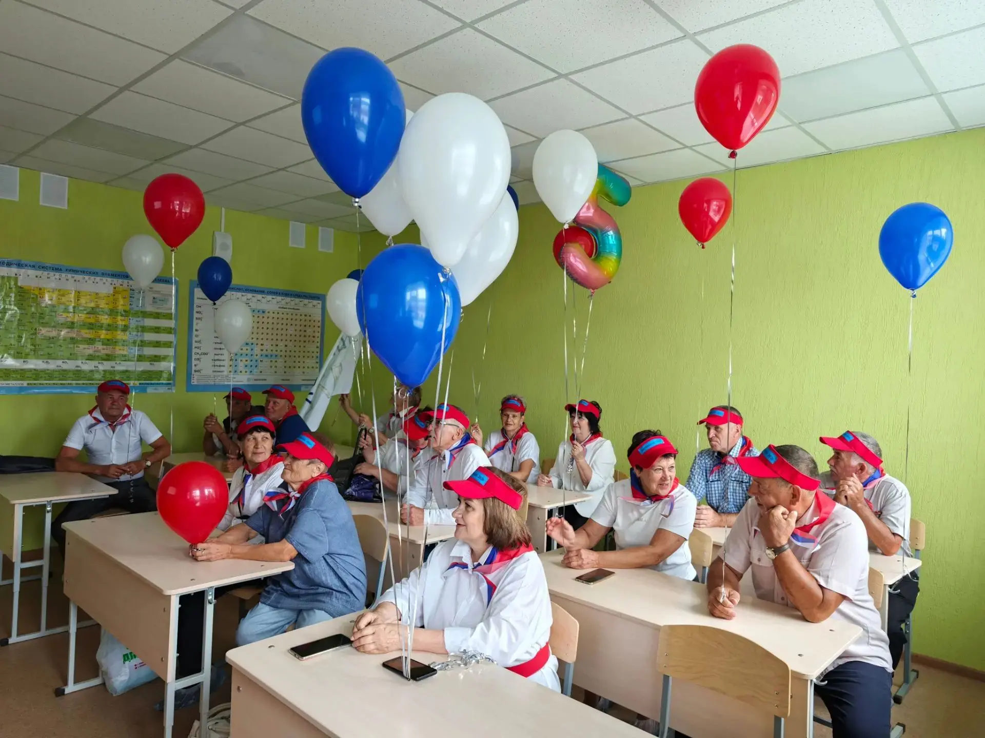 Встречи выпускников чаще всего привязаны к строгим юбилеям: пять, десять, двадцать лет....