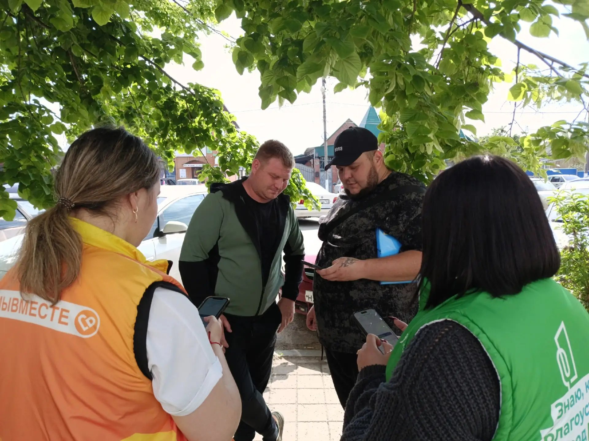 Молодёжь помогает сделать выбор   Каневчане принимают активное участие в голосовании за объекты благ