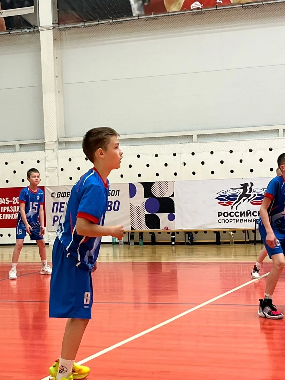 Поздравления команде👏👏👏 Закончили сезон на золотой ноте 🏆🥇🤾‍♂️ 🏐В составе команды- ученик 4"Б" класс