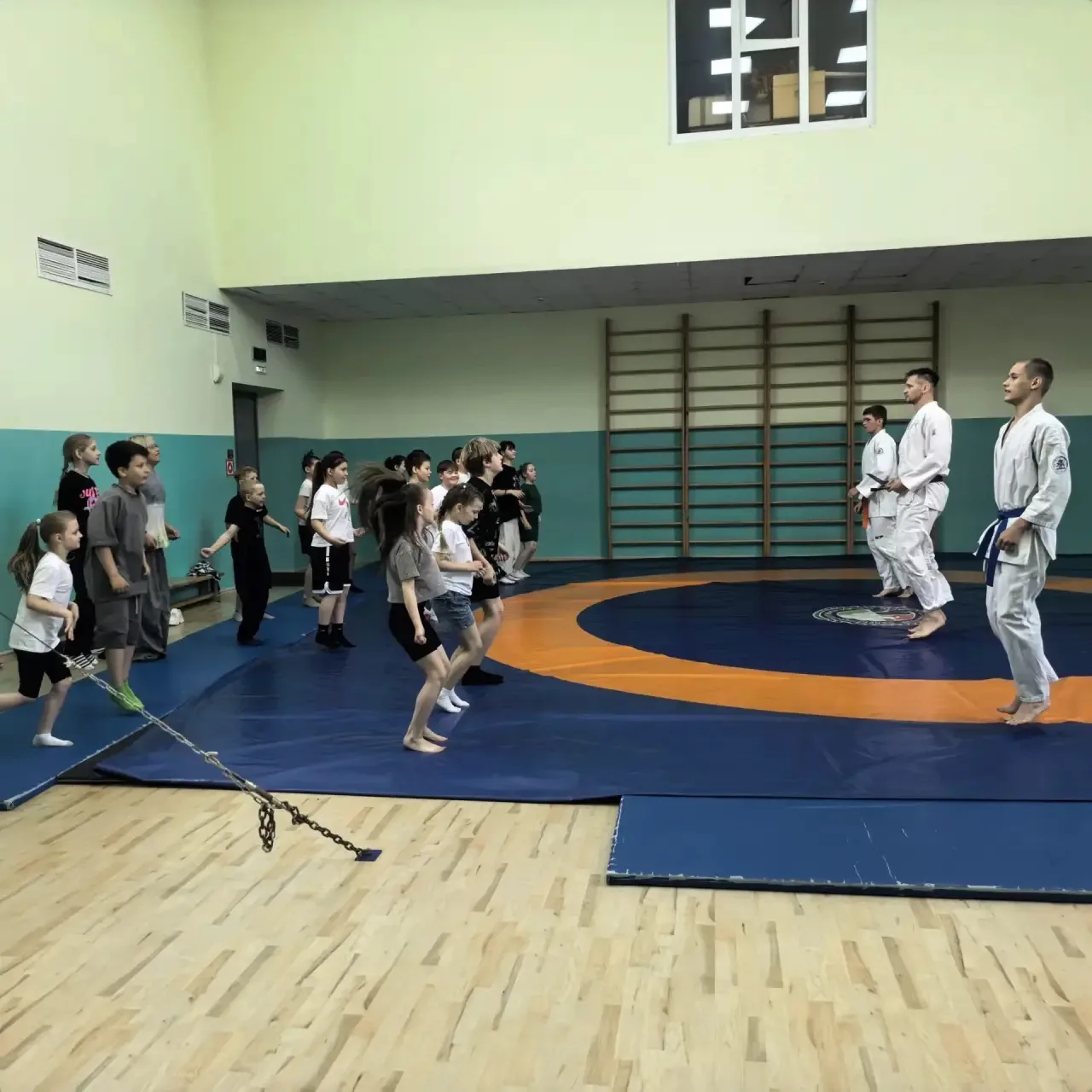 🤩 Сегодня у нас был мастер‑класс по айкидо!

К нам приезжал Зубарев Юрий Александрович:

✔️ мастер 