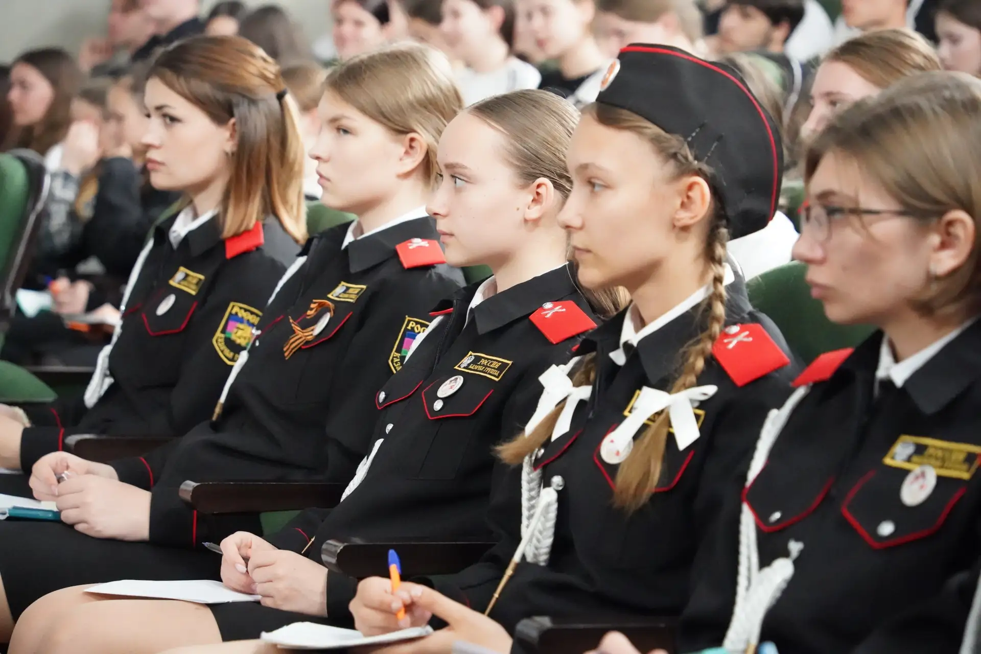 🙏 «Источник силы»: интеллектуальный мастер-класс для студентов «Ленинградского социально-педагогичес