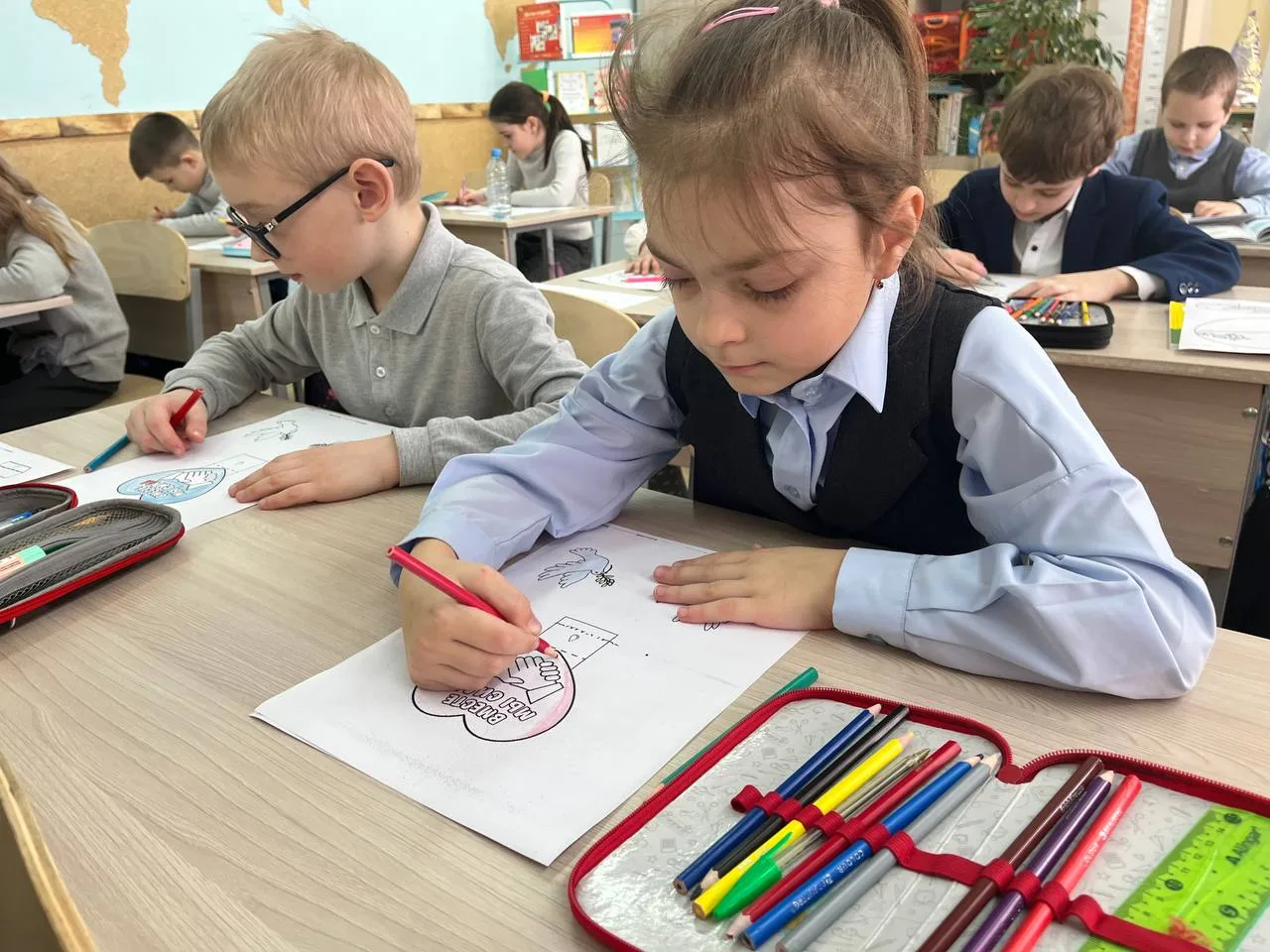 🇷🇺 Крымская весна в нашем лицее!   Эта неделя в лицее выдалась особенно яркой и насыщенной! ✨ Мы при