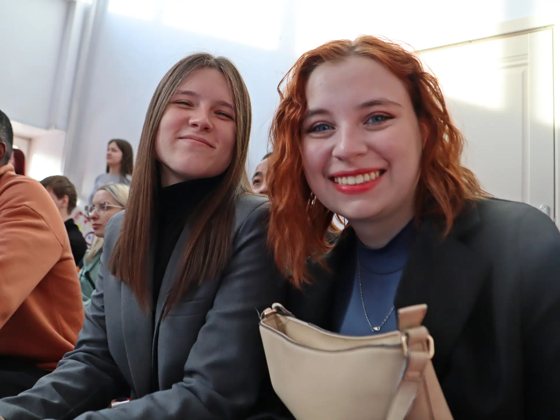 Праздничная эстафета: на старте — весь университет!   Скорость, драйв и зашкаливающие эмоции 🔥  На о
