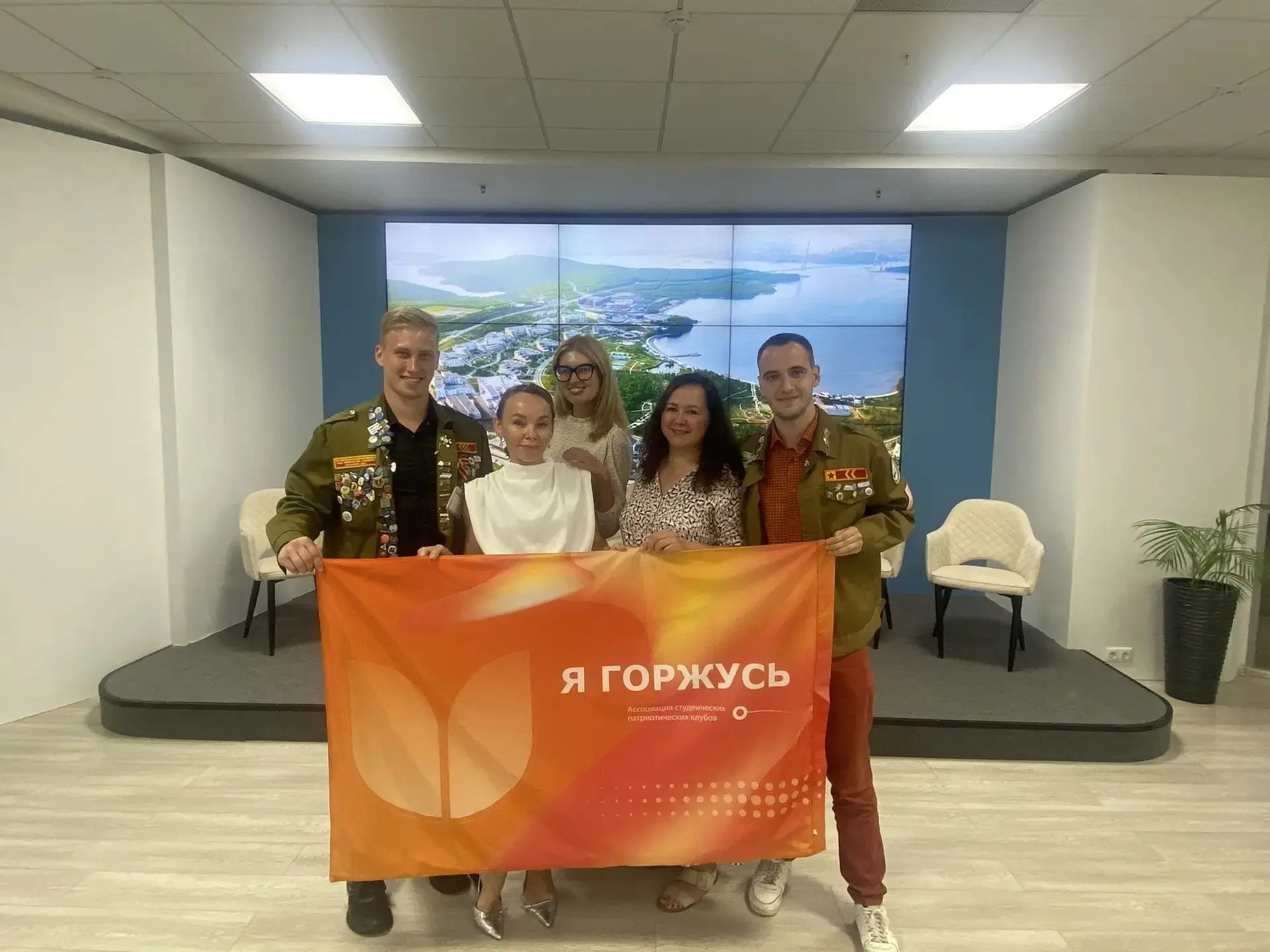 Строим будущее международного студенческого сообщества 🤝

29-30 июля наши активисты стали частью Съ