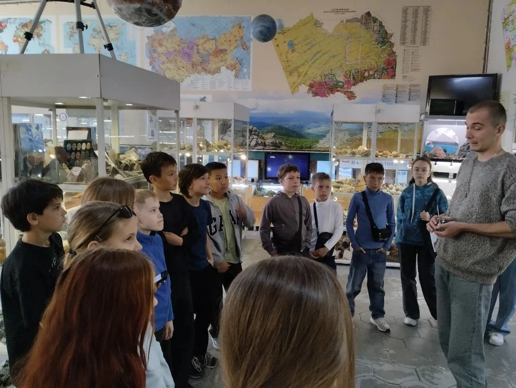 25.05.2026 4 "А" класс посетил "Музей камня" ребята узнали много нового и интересного и...