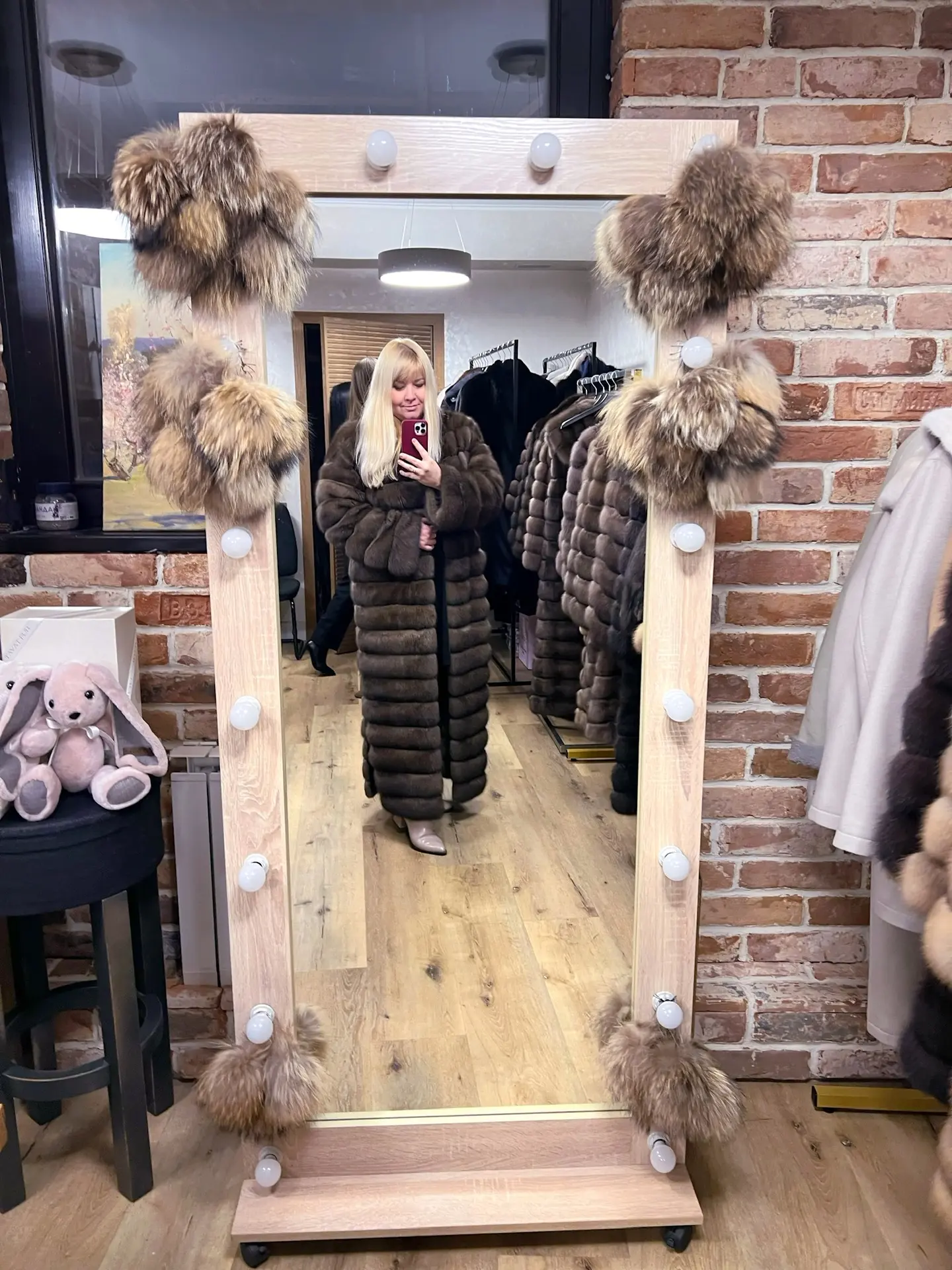 ✨ Сейчас по всему миру проходят Недели Моды!      👜 Московская неделя моды пройдет в столице с 12 по
