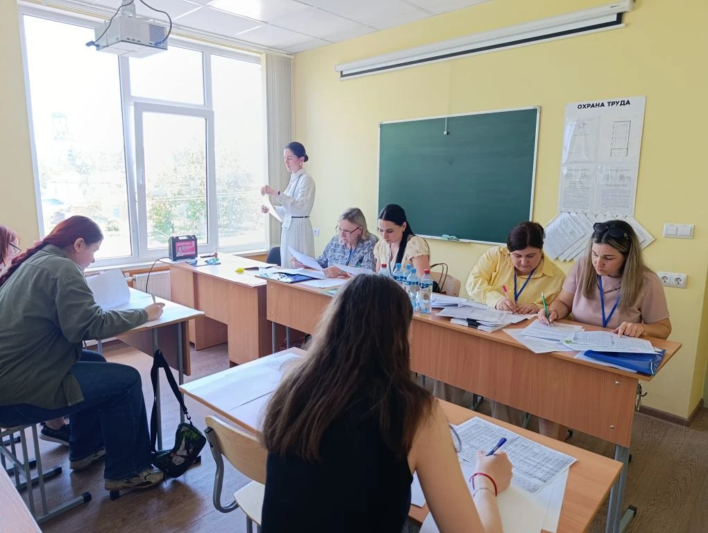 🎓 Сегодня  в нашем колледже — особенный день.

Симферопольский колледж радиоэлектроники распахнул д
