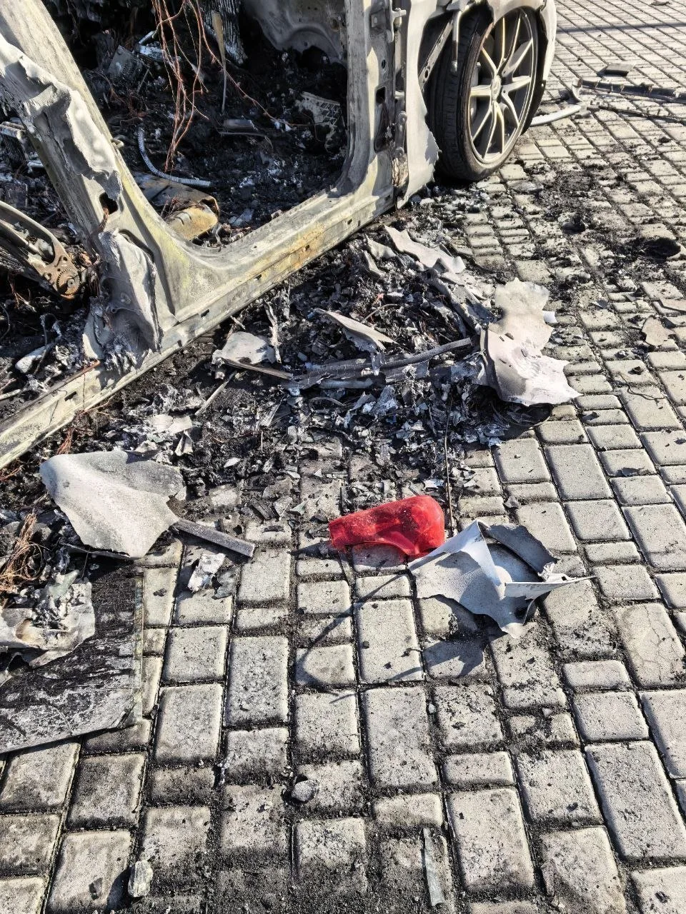 Под Екатеринбургом подорвали машину директора предприятия по производству дронов «Упырь»