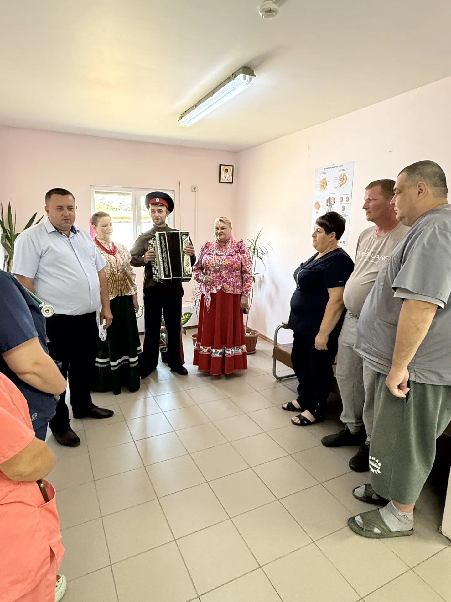 В Пешковском сельском поселении поздравили медицинских работников с профессиональным праздником в фе