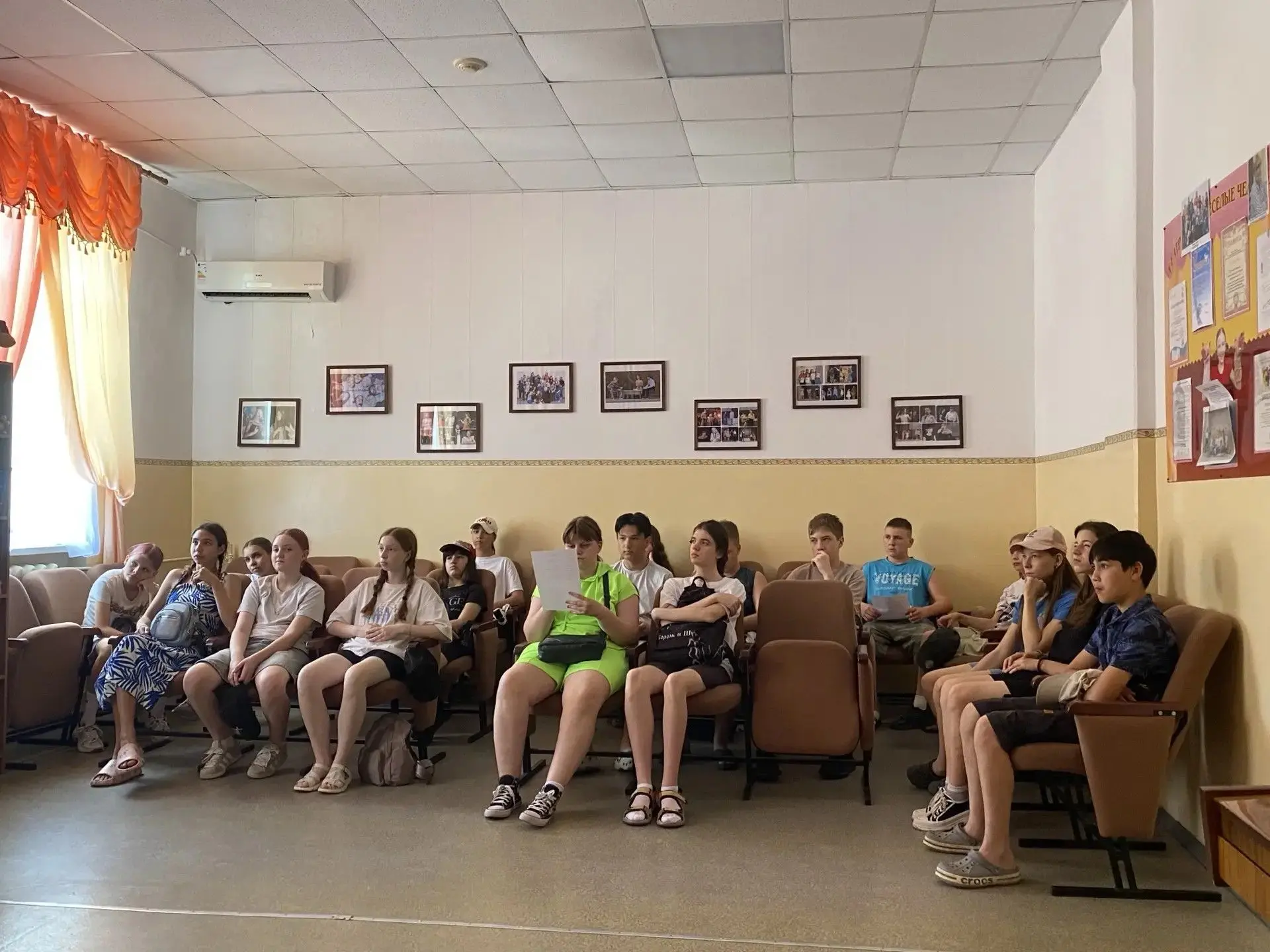 Открытие пионерского лагеря «Эрудит» в Доме творчества «Родничок»
 
Дом творчества «Родничок» открыл