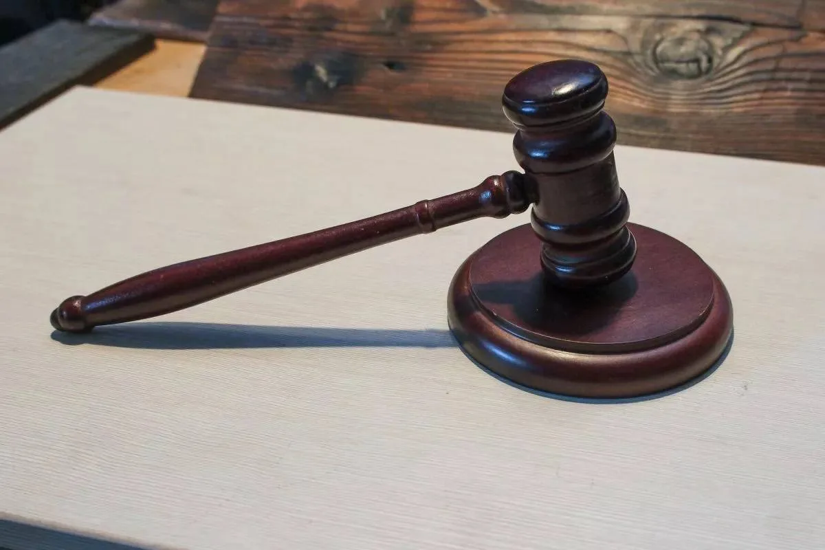 Ссора и пожар раскрыли подпольную лабораторию в Апшеронском районе. 

Суд вынес приговор Денису Мате