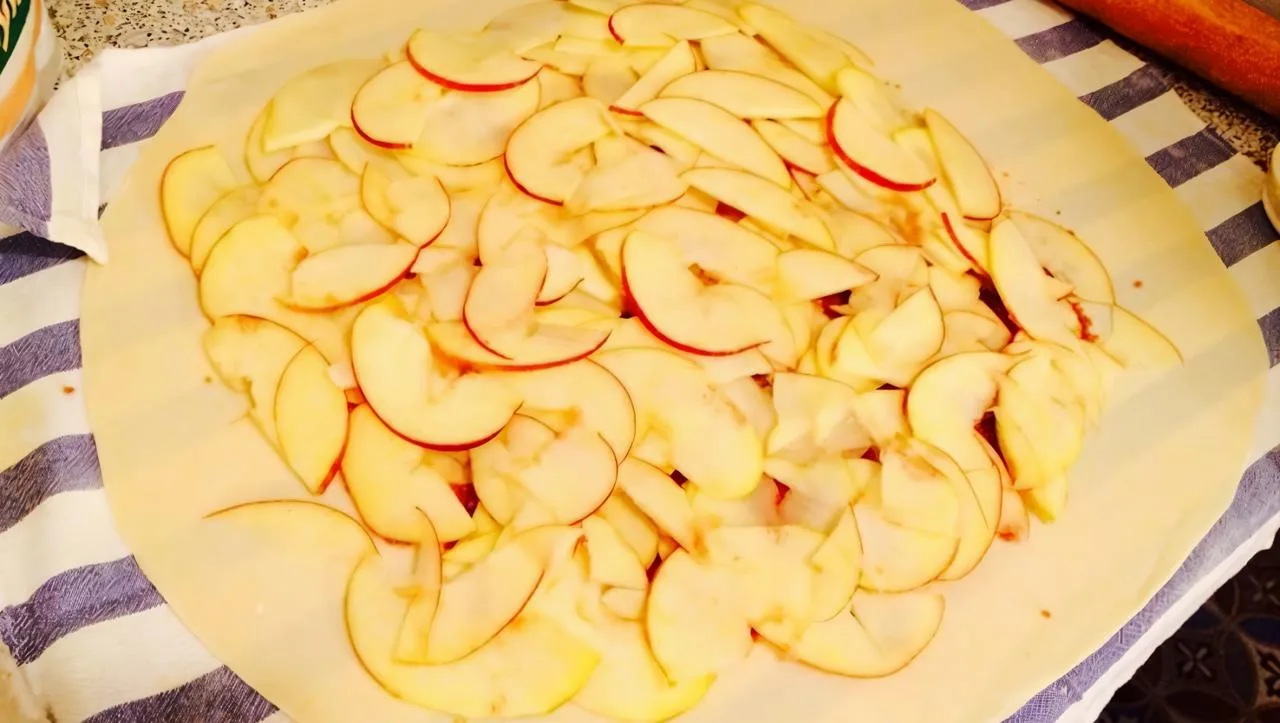 🍎 Постный штрудель с яблоками