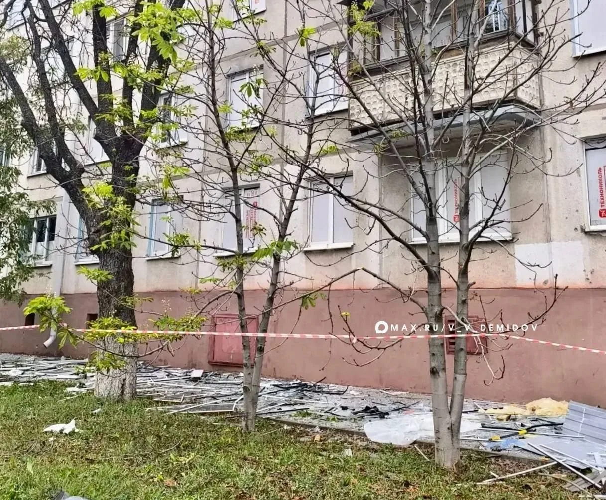 В результате вчерашних атак беспилотников повреждены 135 квартир в 7 многоэтажках, 30 ч...