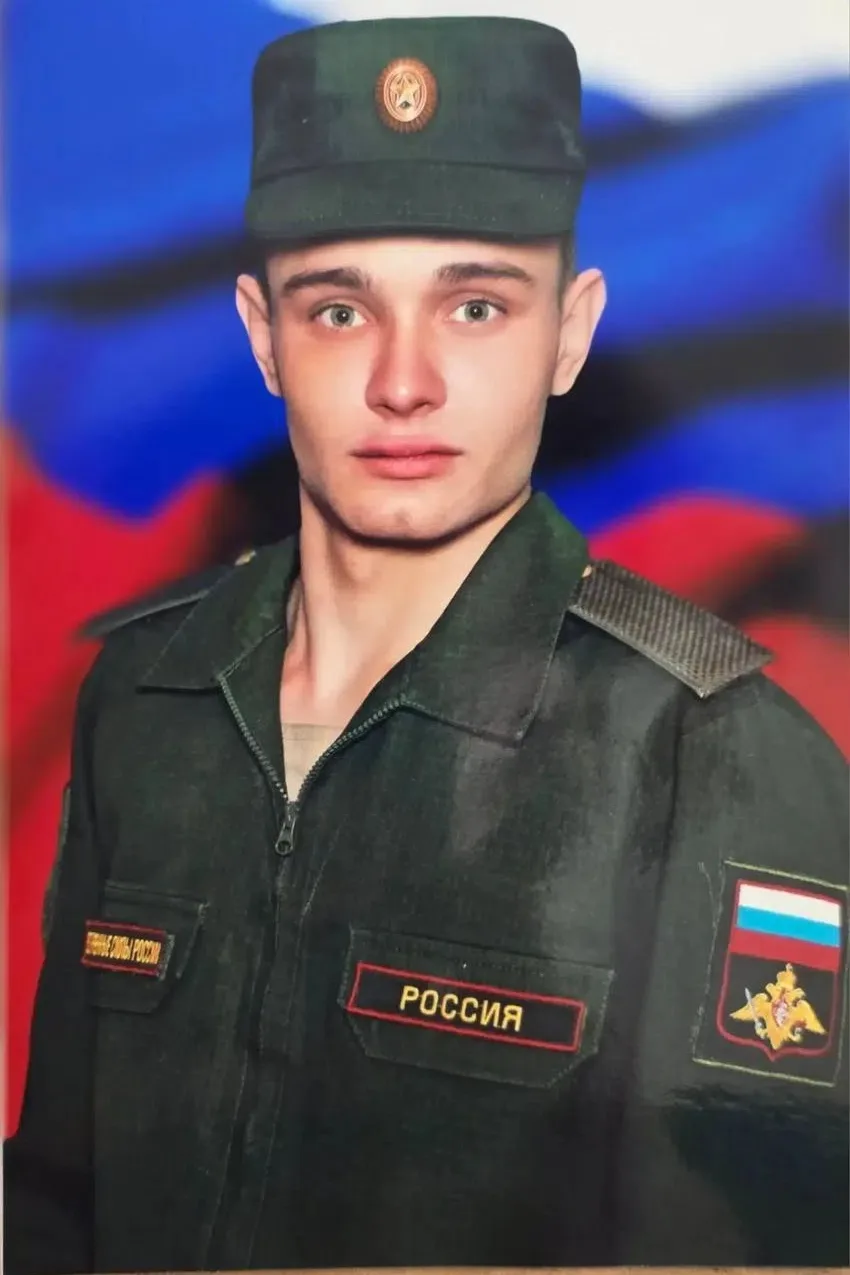 Вновь скорбная весть пришла в Качугский округ.

Бабиков Евгений Алексеевич, родился 31.07.2000 года 