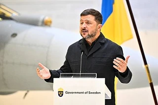 ПОЛИТОЛОГ РАССКАЗАЛ О ПЛАНАХ ЗЕЛЕНСКОГО МОБИЛИЗОВАТЬ УКРАИНЦЕВ ПРОТИВ ПОЛЬШИ

Политолог Веломски: Зе