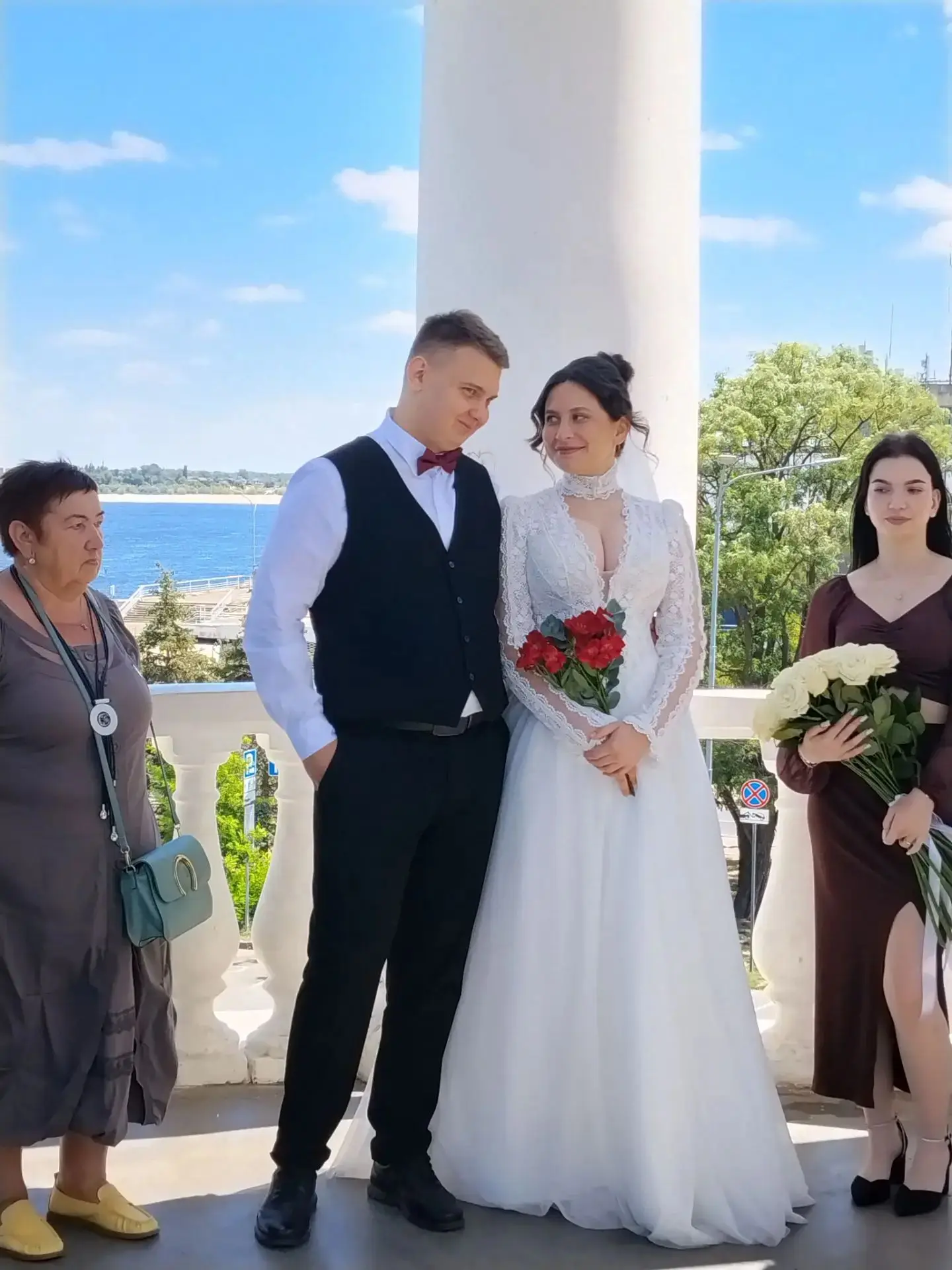 ✨💍 Выездная торжественная регистрация на волгоградской набережной пользуется большой п...