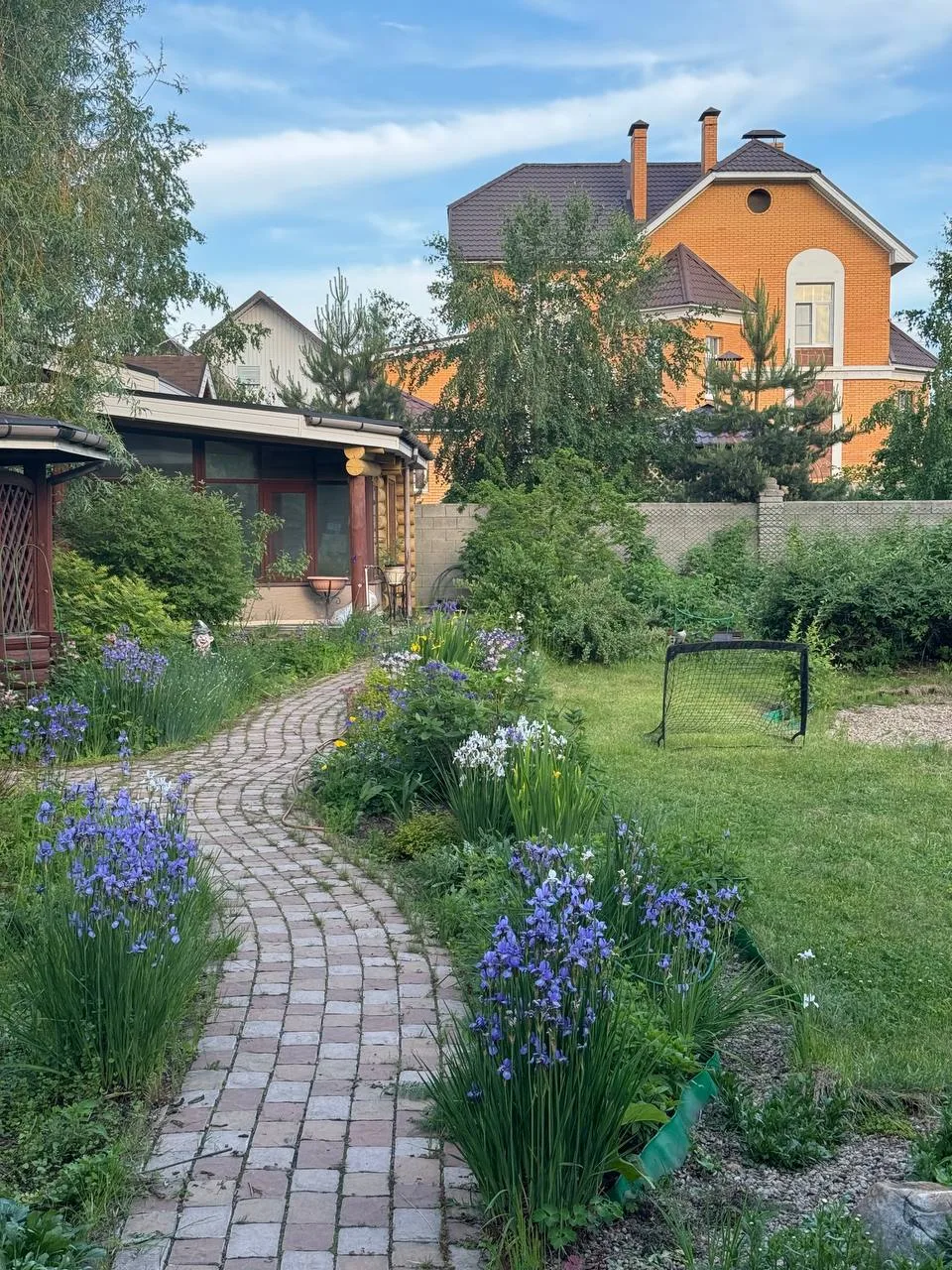 Уход за газоном в конце августа и сентябре 🌱