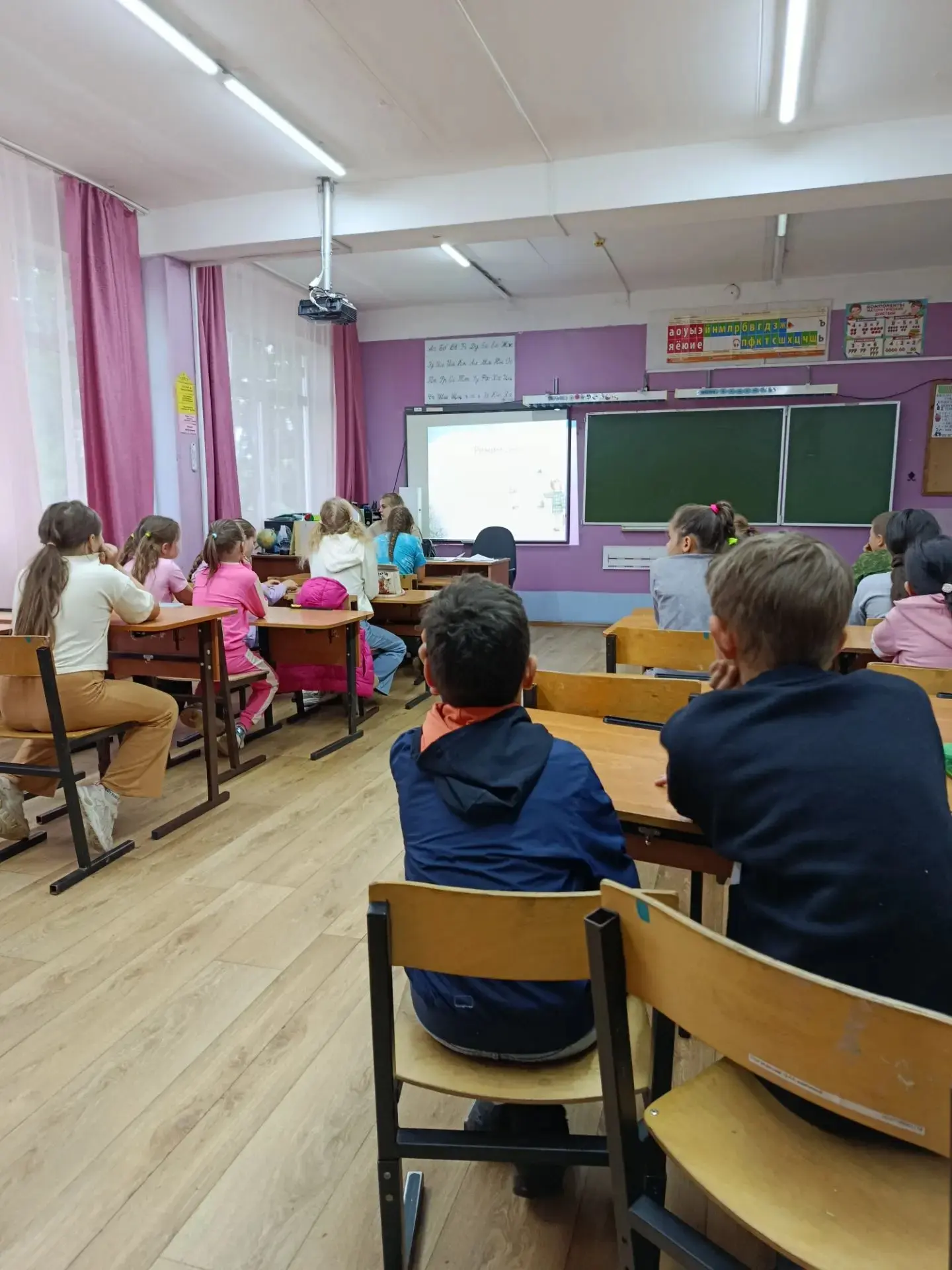 17.06 В летнем лагере состоялось профилактическое мероприятие " Вредные привычки и борьба с ними". Р