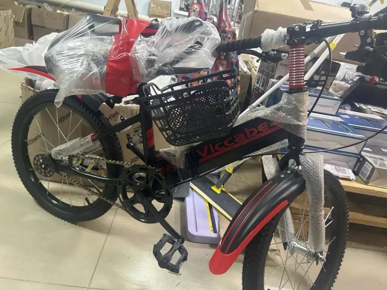 3200