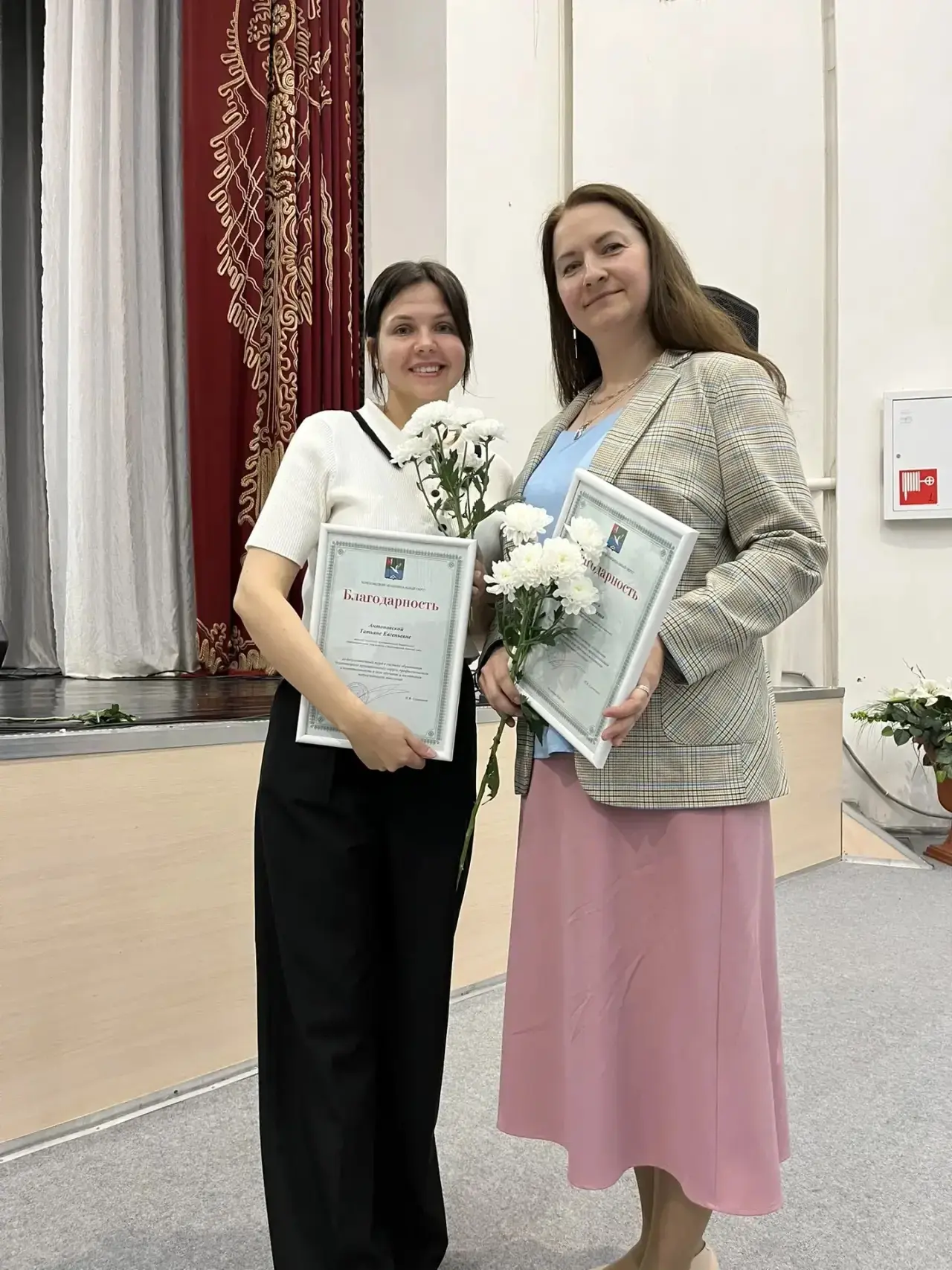 💐 Сердца, отданные детям: в Тоншалово поздравили учителей и воспитателей💐