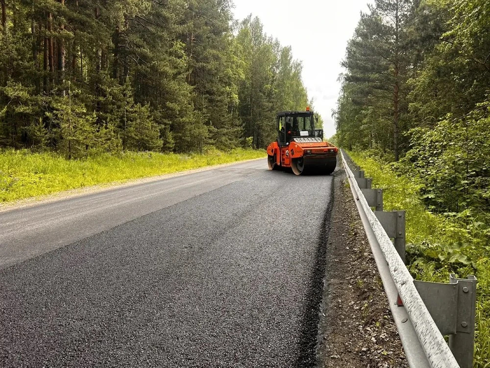 🚜 В Челябинской области обновляют дороги к популярным местам летнего отдыха

Один из ключевых объек