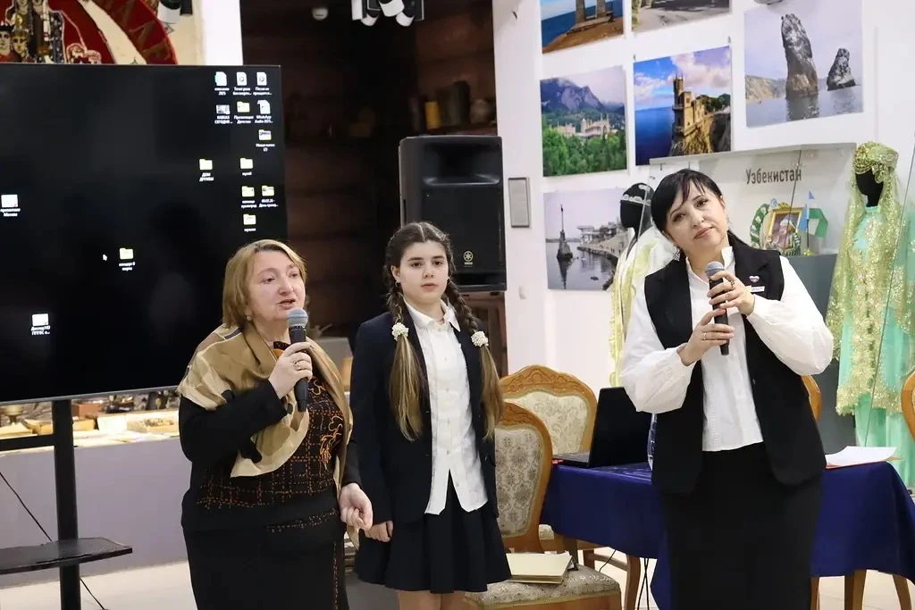 ✨ Путешествие в прошлое Буйнакска: история оживает в рассказах!
