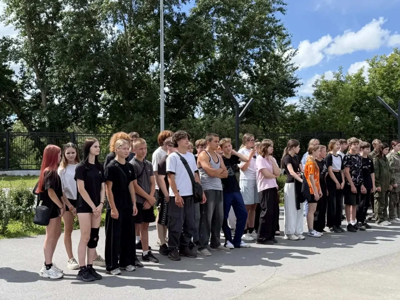 // Безопасный код лета ☀️☀️☀️

Проводим каникулы безопасно!

📌 Обучающиеся среднего и старшего звен