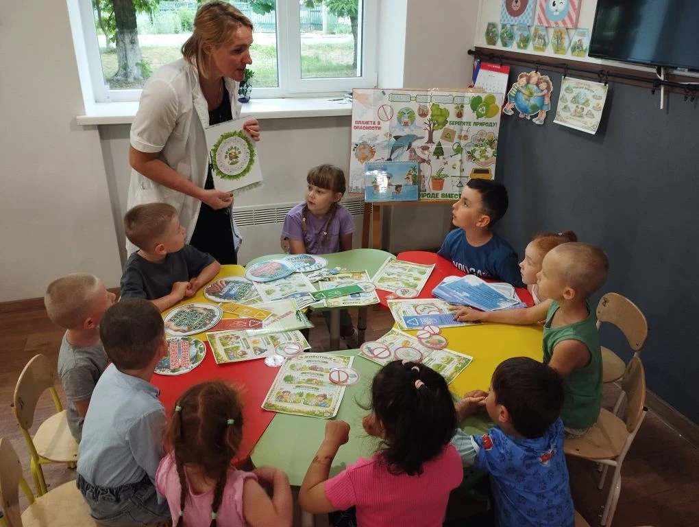 🌿 Эколята — друзья природы: учимся сортировать мусор! 🌿