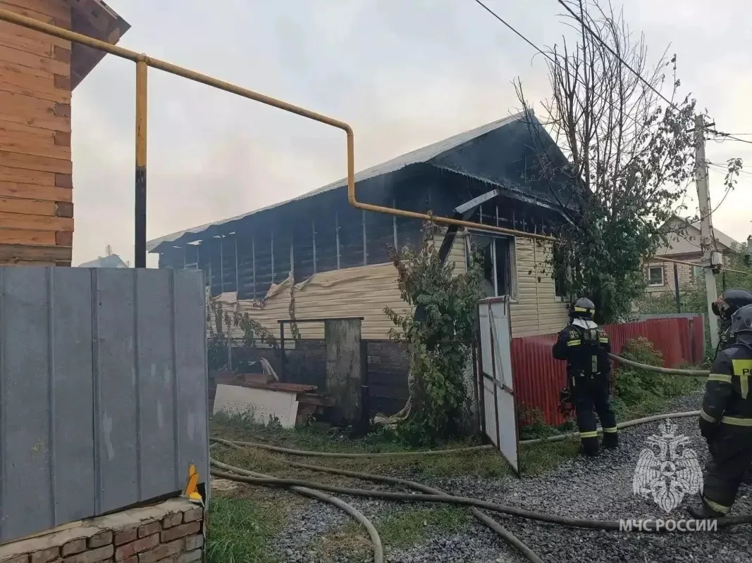 🧯В Уфе бабушка спасла троих внуков из горящего дома