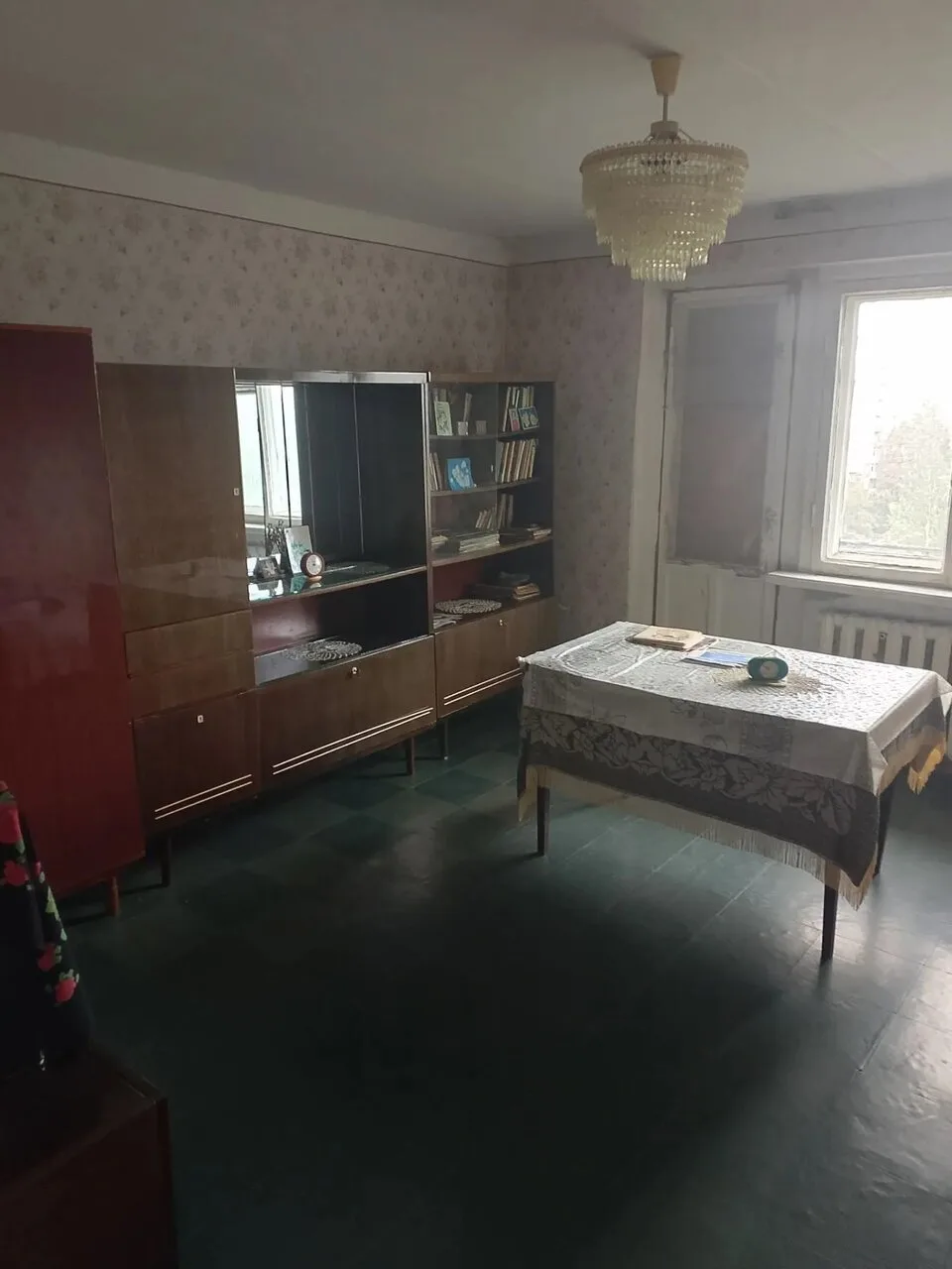 Продам 3-комн. квартиру, 9/9 эт. в Горловке, 5-й квартал, ул. Бессонова