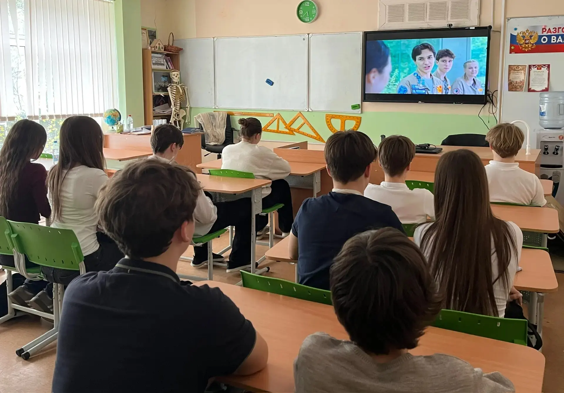 💡НЕДЕЛЯ ПСИХОЛОГИИ🌀  📽️📺 В нашей школе психологами школы  давно используется практика проведения  ки