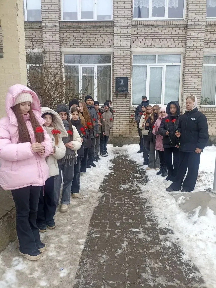 🇷🇺🇷🇺🇷🇺1 марта -  особая дата в истории нашей области и всей страны. В этот день в Аргунском ущелье п