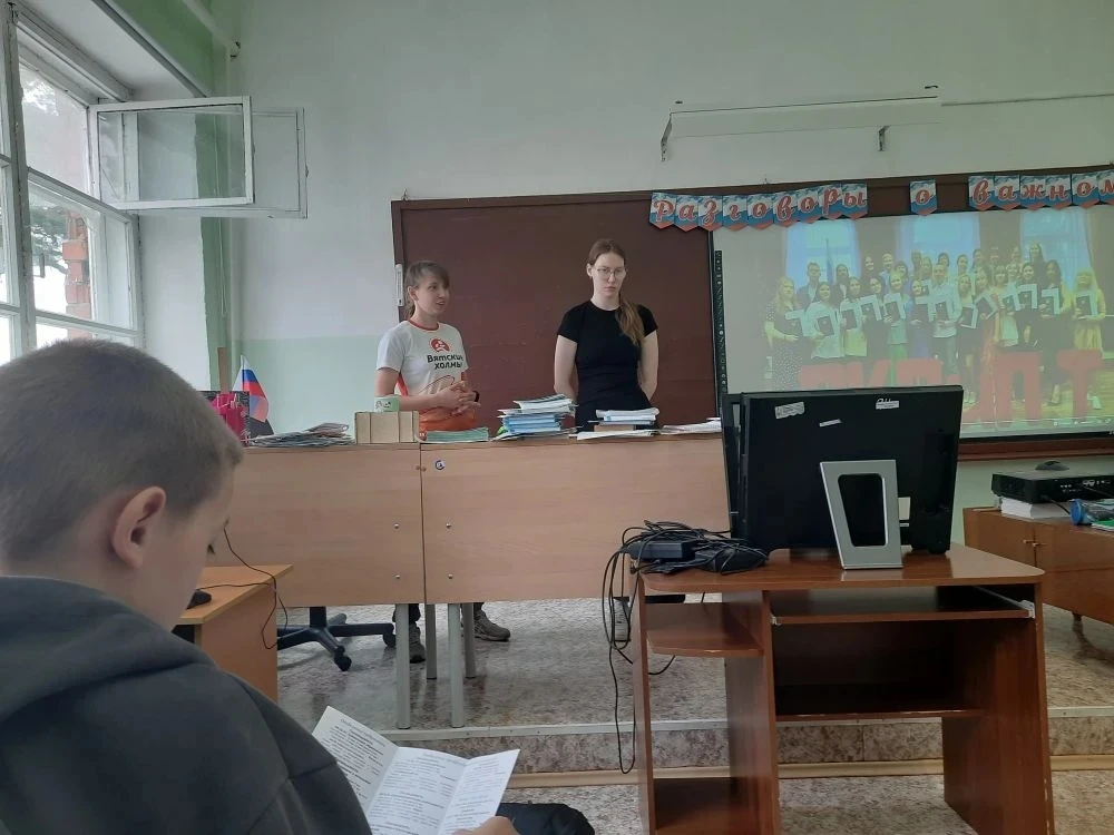 🏫 Двойная польза за один день! В гостях — будущие педагоги