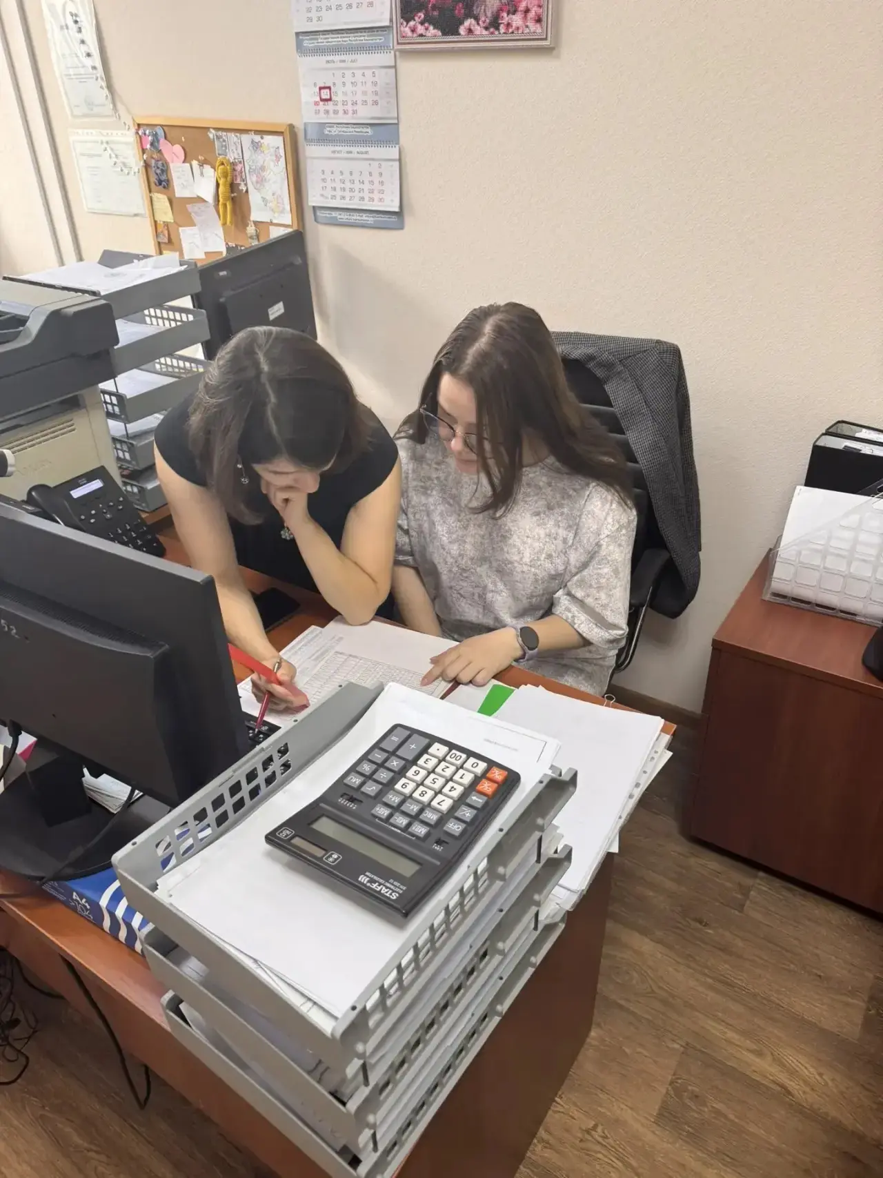 Есть люди, которых почти никогда не видно, но без них не работает ничего. В Государственном юридичес