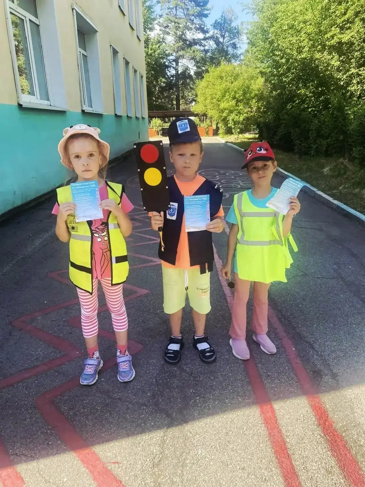 🚗 Водитель! Сохрани мне жизнь! 👶✨

В нашем детском саду прошла невероятно важная и трогательная ак