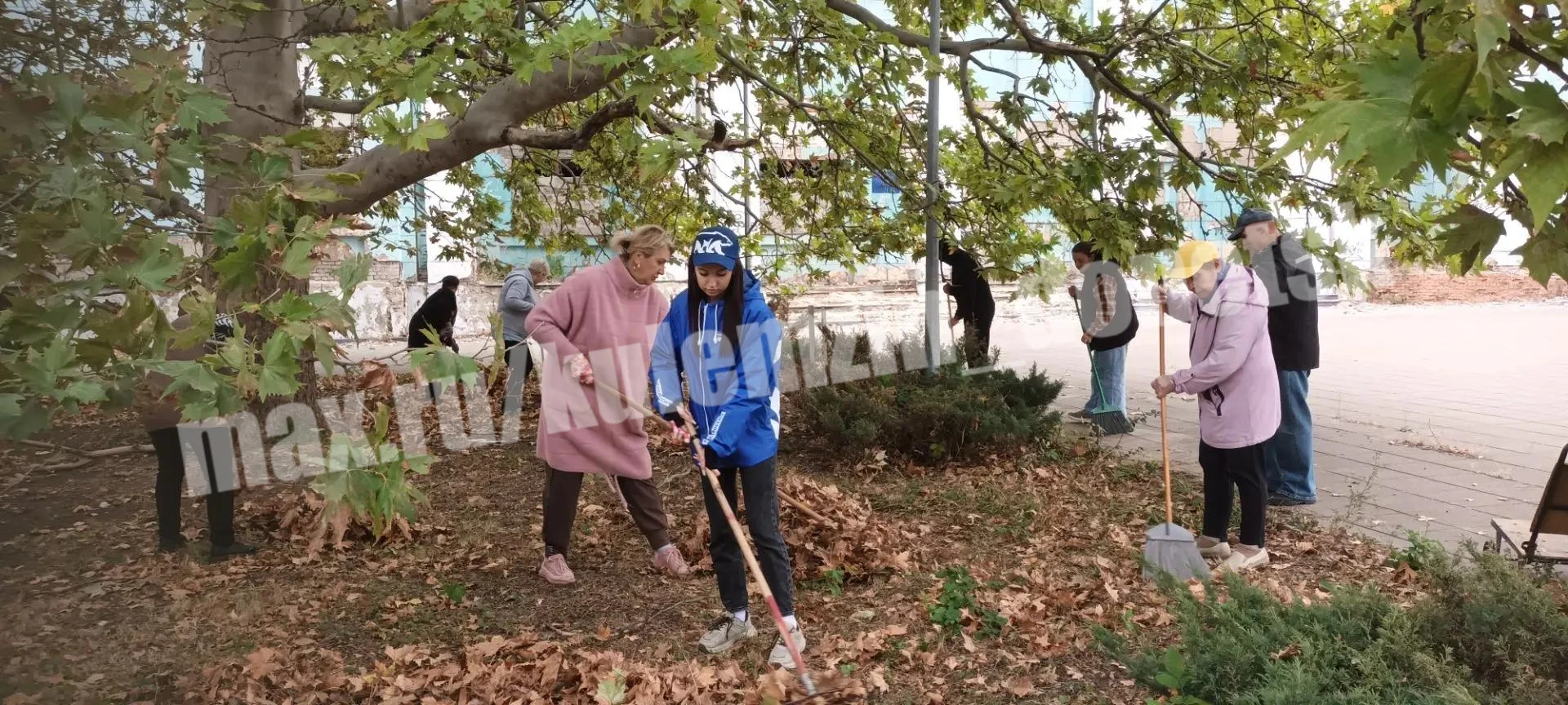 🌳 В Донецке прошла акция «Чистый четверг»!